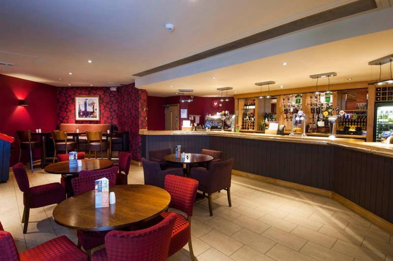 Premier Inn Leicester Fosse Park Exteriör bild