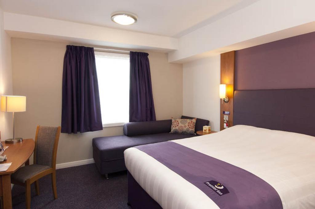 Premier Inn Leicester Fosse Park Exteriör bild