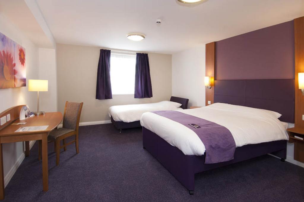 Premier Inn Leicester Fosse Park Exteriör bild